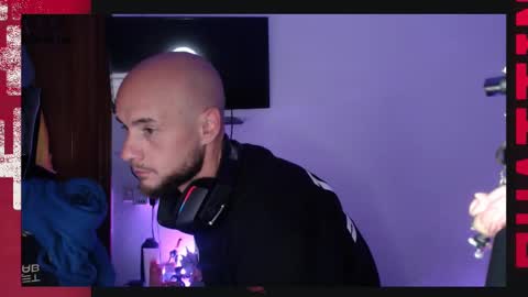 Snapshot of bodyking69 chatting on January 2025 03:01:02 AM bodyking69 online show from January 2025 03:01:02 AM