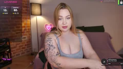  Lina  online show from December 2024 09:12:02 PM