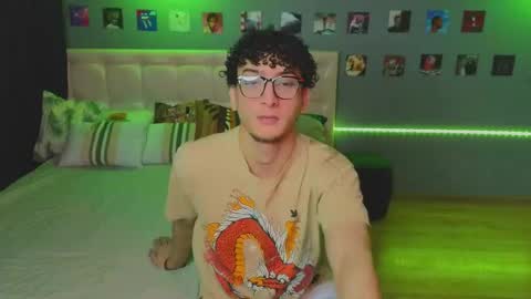 Snapshot of boicute chatting on February 2025 07:12:02 AM ALEXPVT IS OPEN online show from February 2025 07:12:02 AM