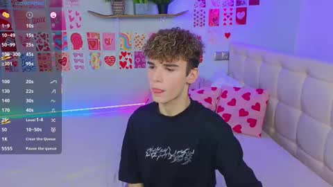 Snapshot of boicute chatting on March 2025 07:18:01 PM ALEXPVT IS OPEN online show from March 2025 07:18:01 PM