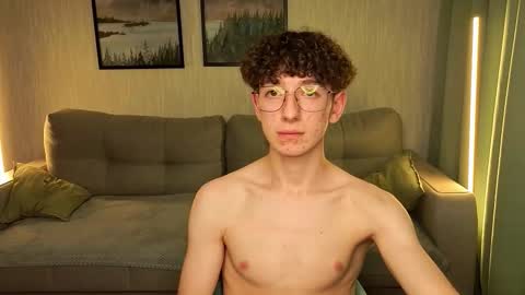 Snapshot of boicute chatting on October 2025 03:33:01 PM ALEXPVT IS OPEN online show from October 2025 03:33:01 PM