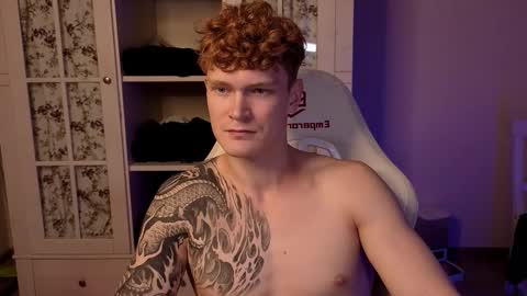 Snapshot of boicute chatting on October 2025 04:06:02 PM ALEXPVT IS OPEN online show from October 2025 04:06:02 PM