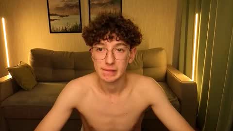 Snapshot of boicute chatting on October 2025 08:51:02 PM ALEXPVT IS OPEN online show from October 2025 08:51:02 PM