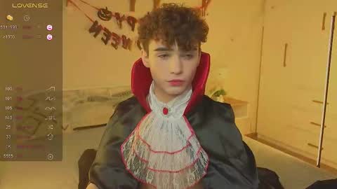 Snapshot of boicute chatting on October 2025 08:04:02 AM ALEXPVT IS OPEN online show from October 2025 08:04:02 AM