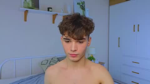 Snapshot of boicute chatting on November 2025 01:17:02 PM ALEXPVT IS OPEN online show from November 2025 01:17:02 PM