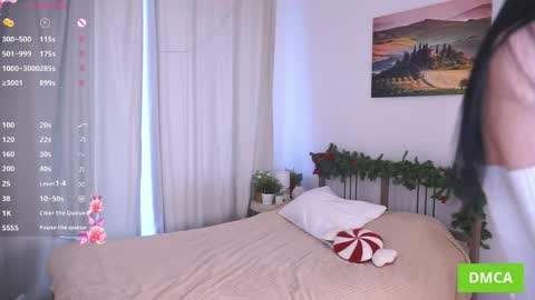 Akemi online show from April 2026 05:11:01 AM