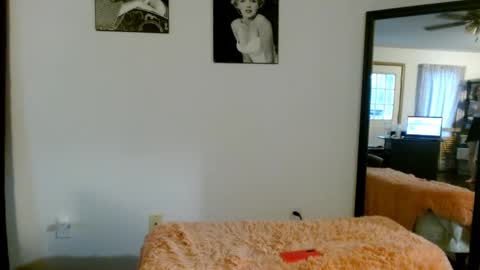 BombshellBaeby online show from September 2025 01:29:01 AM