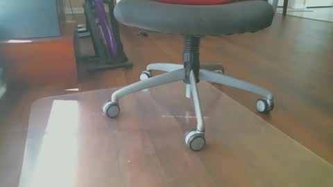 FRECKLES online show from October 2025 06:06:02 PM