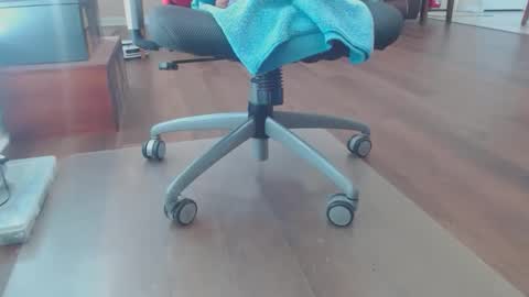 Snapshot of bone2play chatting on February 2026 02:59:02 PM FRECKLES online show from February 2026 02:59:02 PM