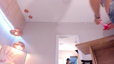 Bonie Smith online show from February 2025 10:43:02 PM