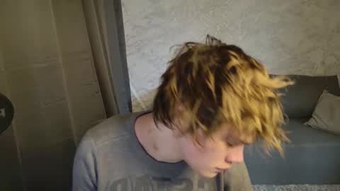 Snapshot of bonnie_and_c1yde chatting on February 2026 05:17:02 AM Jessy Mark online show from February 2026 05:17:02 AM