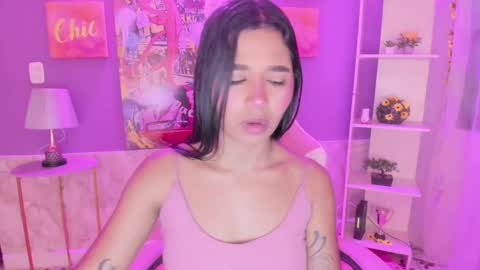 Bonnie online show from December 2024 11:01:01 AM