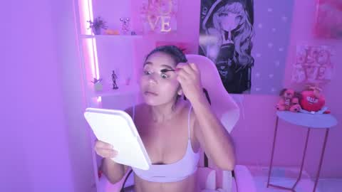 Bonnie online show from March 2025 07:04:02 PM