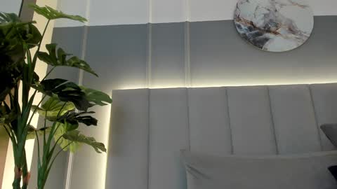 Bonnie online show from January 2025 06:45:01 AM