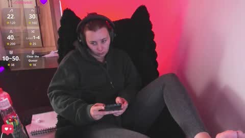 Bonnie Help me reach 500 likes online show from March 2026 05:20:01 PM