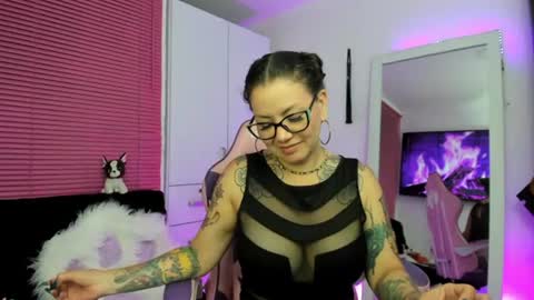 Snapshot of bonnie_ray40 chatting on July 2026 02:06:02 AM bonnie online show from July 2026 02:06:02 AM