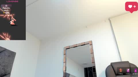   online show from December 2025 11:34:01 PM