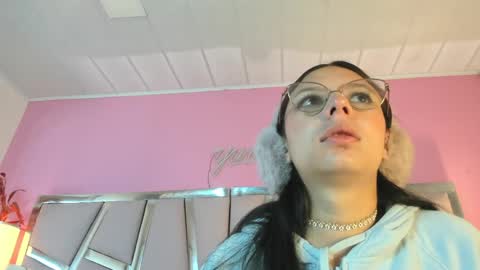 Snapshot of bonniepark_ chatting on May 2026 01:39:02 PM Bonnie online show from May 2026 01:39:02 PM