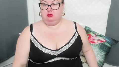 Bonnie online show from December 2024 05:10:01 AM