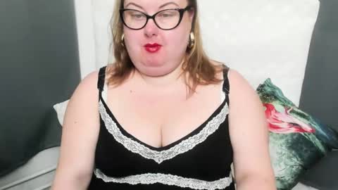 Bonnie online show from December 2024 05:16:02 AM