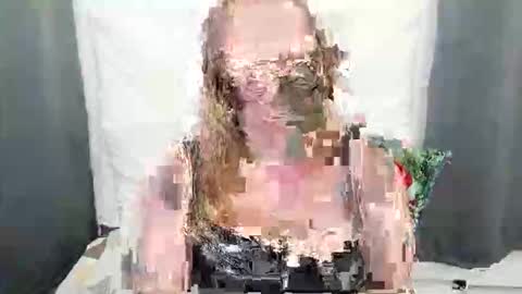 Bonnie online show from October 2025 04:48:01 AM