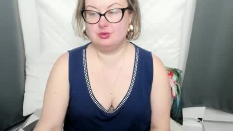 Snapshot of bonnieshining chatting on February 2026 05:01:01 AM Bonnie online show from February 2026 05:01:01 AM