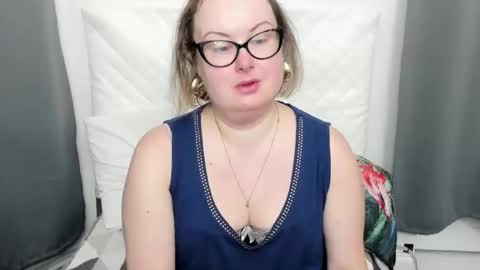 Snapshot of bonnieshining chatting on February 2026 04:55:01 AM Bonnie online show from February 2026 04:55:01 AM