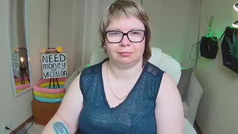 Snapshot of bonnnyboobsy chatting on May 2026 06:57:02 PM bonnnyboobsy online show from May 2026 06:57:02 PM