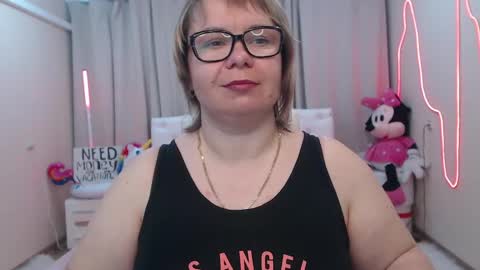 Snapshot of bonnnyboobsy chatting on May 2026 06:35:02 PM bonnnyboobsy online show from May 2026 06:35:02 PM
