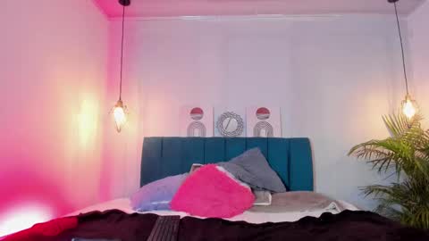 bonny_and_carrot online show from March 2025 10:47:01 PM