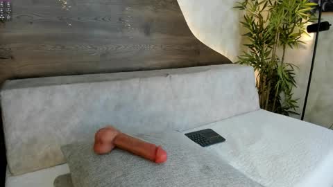 Bonny online show from March 2026 12:00:02 PM