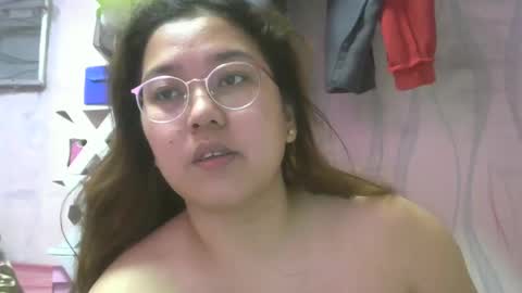 MommyMarie-Singlemom of 2. online show from March 2025 11:36:02 AM