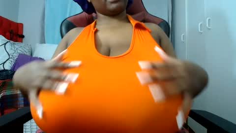 Snapshot of boobygoddessxxx chatting on June 2026 10:41:02 PM boobygoddessxxx online show from June 2026 10:41:02 PM