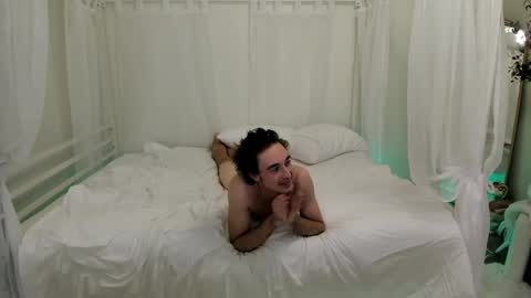 Miley online show from February 2025 10:04:02 AM