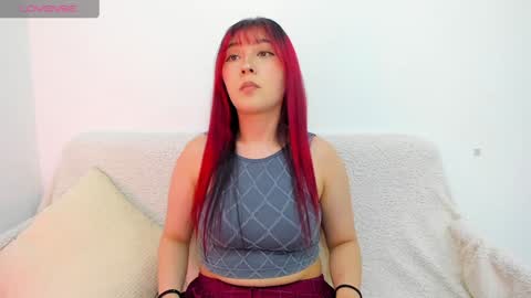 Snapshot of boonie_girl chatting on January 2025 06:00:01 AM Booniee online show from January 2025 06:00:01 AM