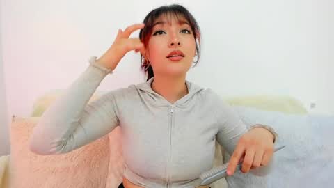 Snapshot of boonie_girl chatting on February 2025 09:33:01 AM Booniee online show from February 2025 09:33:01 AM