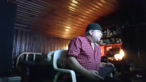 Booshwa online show from January 2025 02:53:02 AM