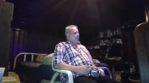 Booshwa online show from October 2025 06:34:01 AM