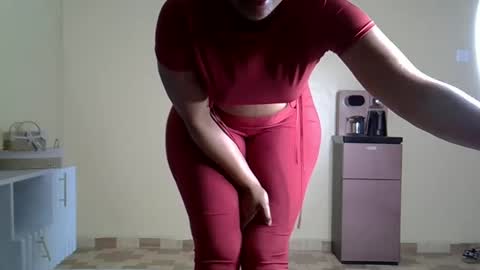 bootieshakess online show from February 2025 07:33:01 AM