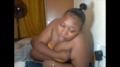 sandrah online show from February 2025 07:25:01 PM