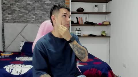 booyhott_ online show from March 2026 07:38:01 PM