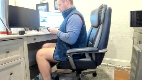 Boredhorndog online show from December 2024 05:04:02 PM