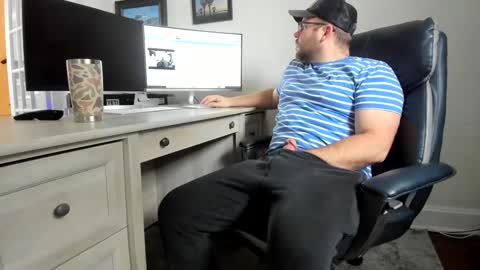 Boredhorndog online show from January 2025 03:58:02 PM