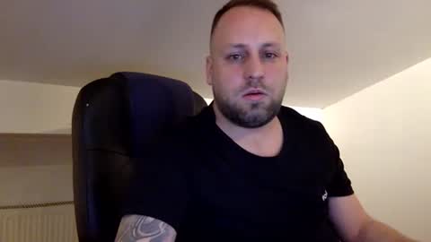 hugo online show from April 2026 01:32:01 AM