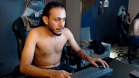 Snapshot of bossdominator1 chatting on September 2025 05:07:02 AM Boss online show from September 2025 05:07:02 AM