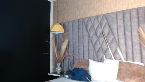 Snapshot of bossdominator1 chatting on September 2025 03:11:02 AM Boss online show from September 2025 03:11:02 AM