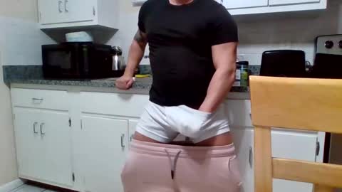 The Italian Boss  online show from February 2025 11:45:01 PM