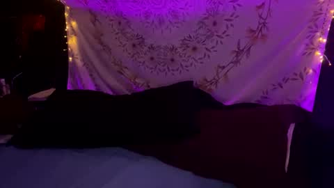 BossMom online show from January 2025 01:19:01 AM