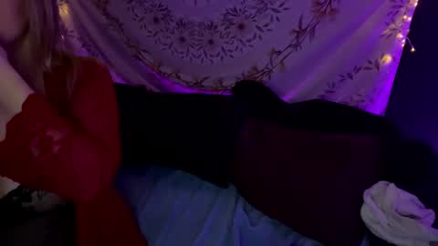 BossMom online show from January 2025 05:53:01 AM