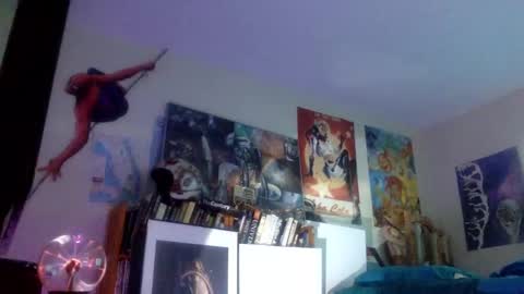 Bottomboo7 online show from November 2025 01:23:02 PM